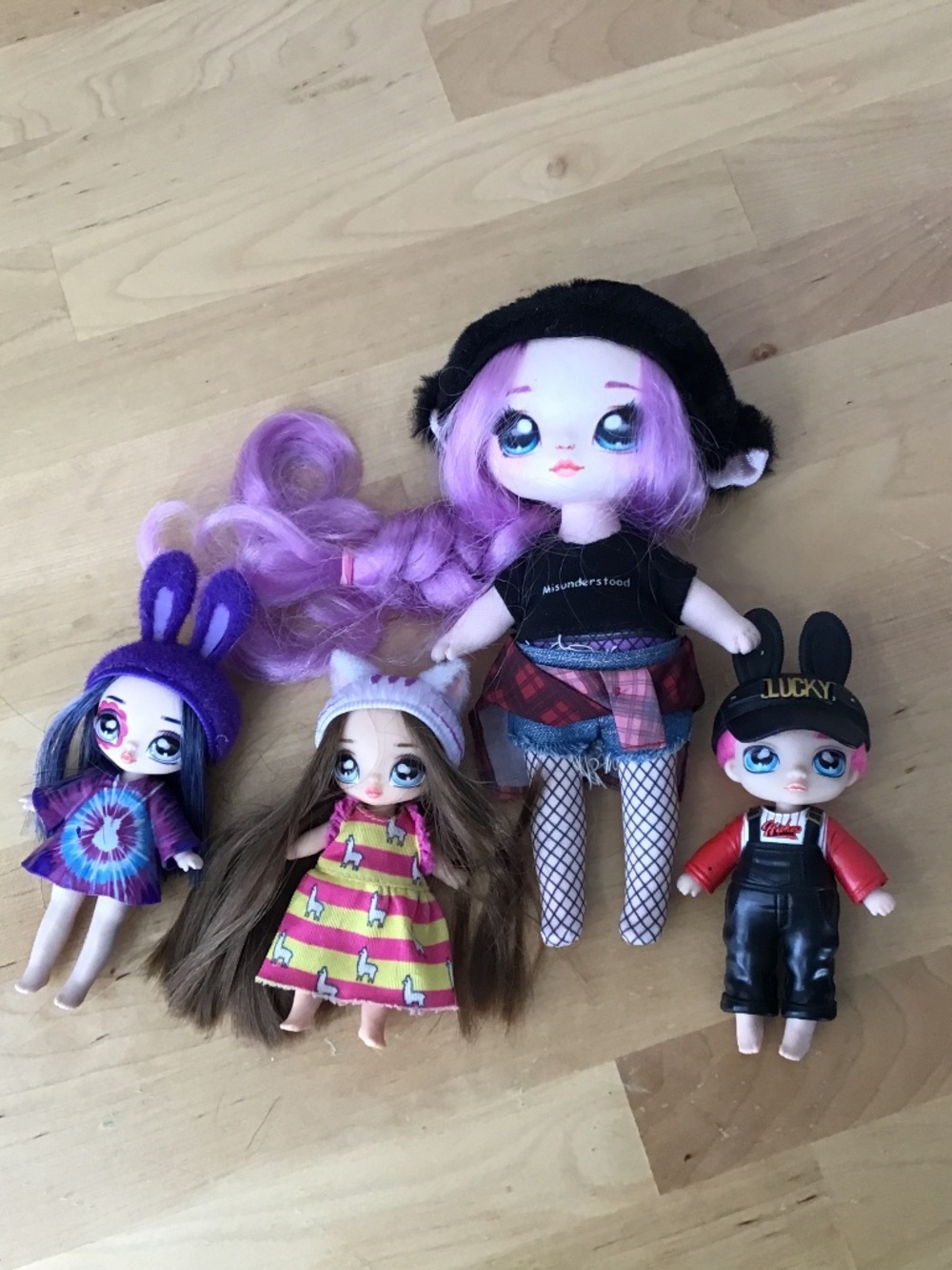Na! Na! Na! Surprise Dolls
